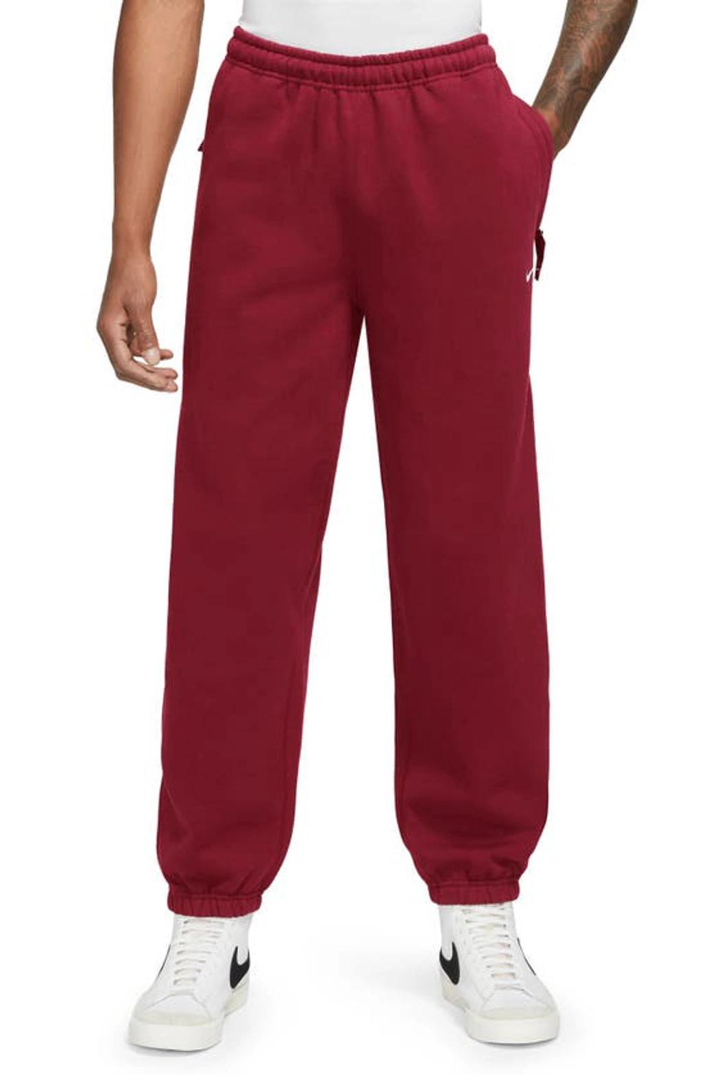 Men's Solo Swoosh Fleece Pants In Red Product Image