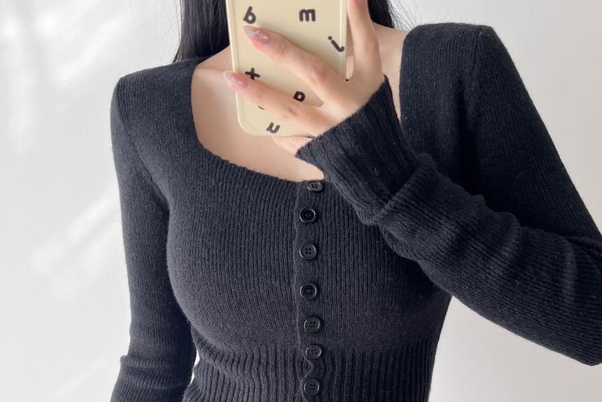 Long Sleeve Square-Neck Plain Ribbed-Knit Slim-Fit Crop Cardigan Product Image