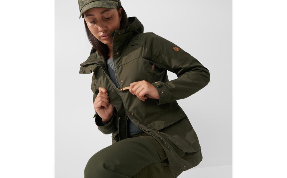 Forest Hybrid Jacket W Product Image