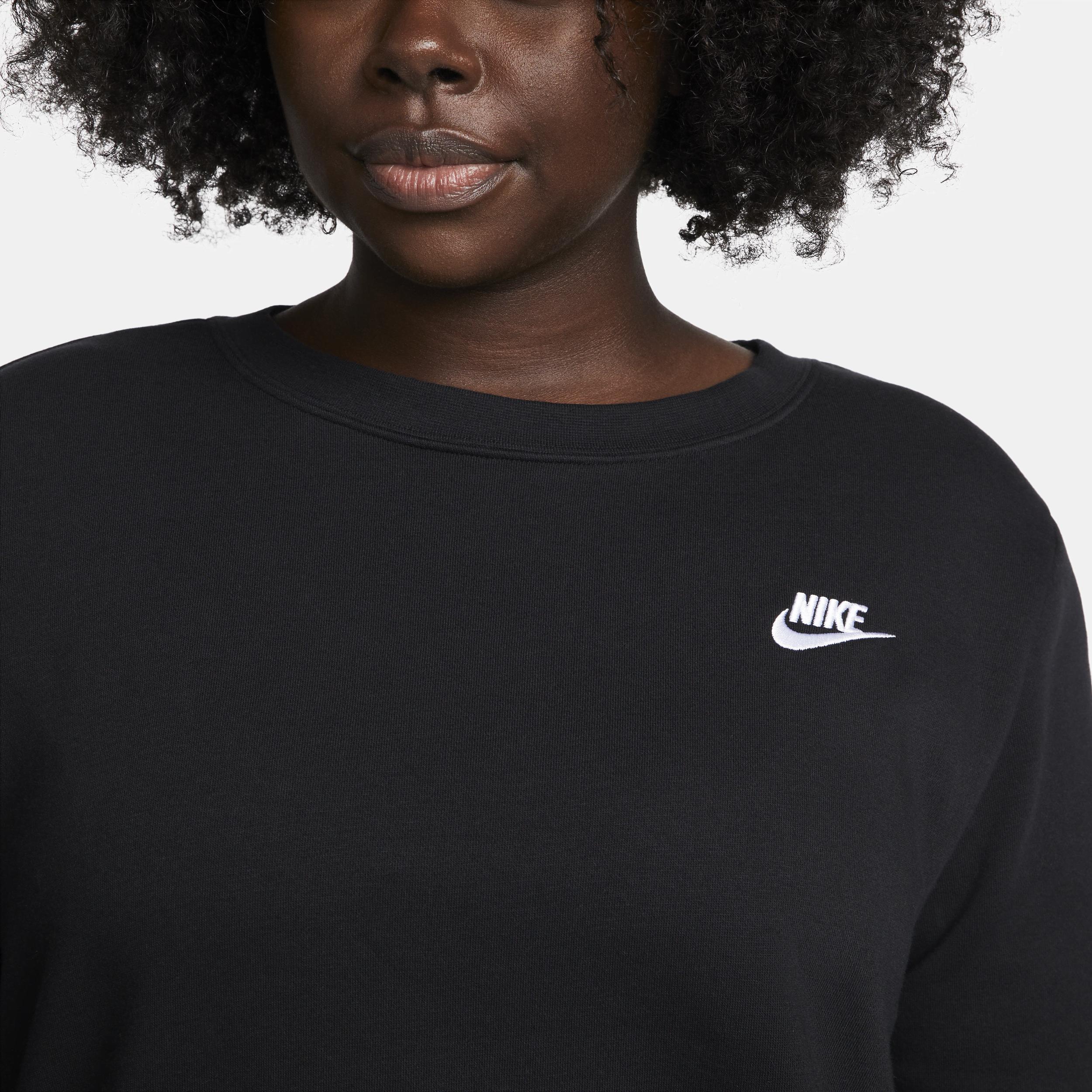 Women's Nike Sportswear Club Fleece Crew-Neck Sweatshirt (Plus Size) Product Image