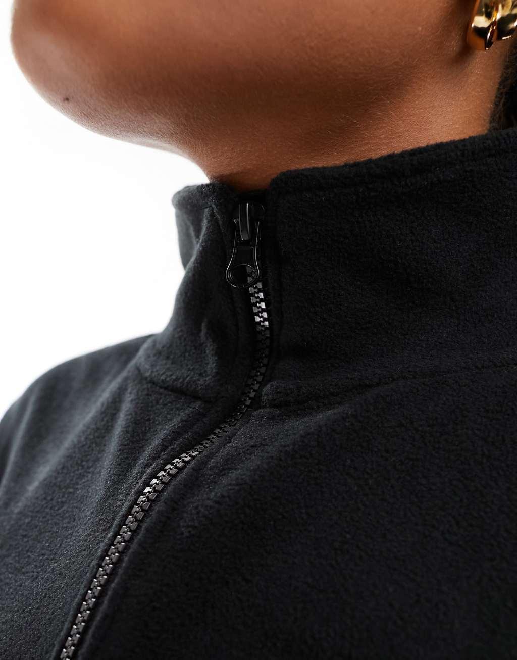 ASOS DESIGN half zip fleece in black Product Image