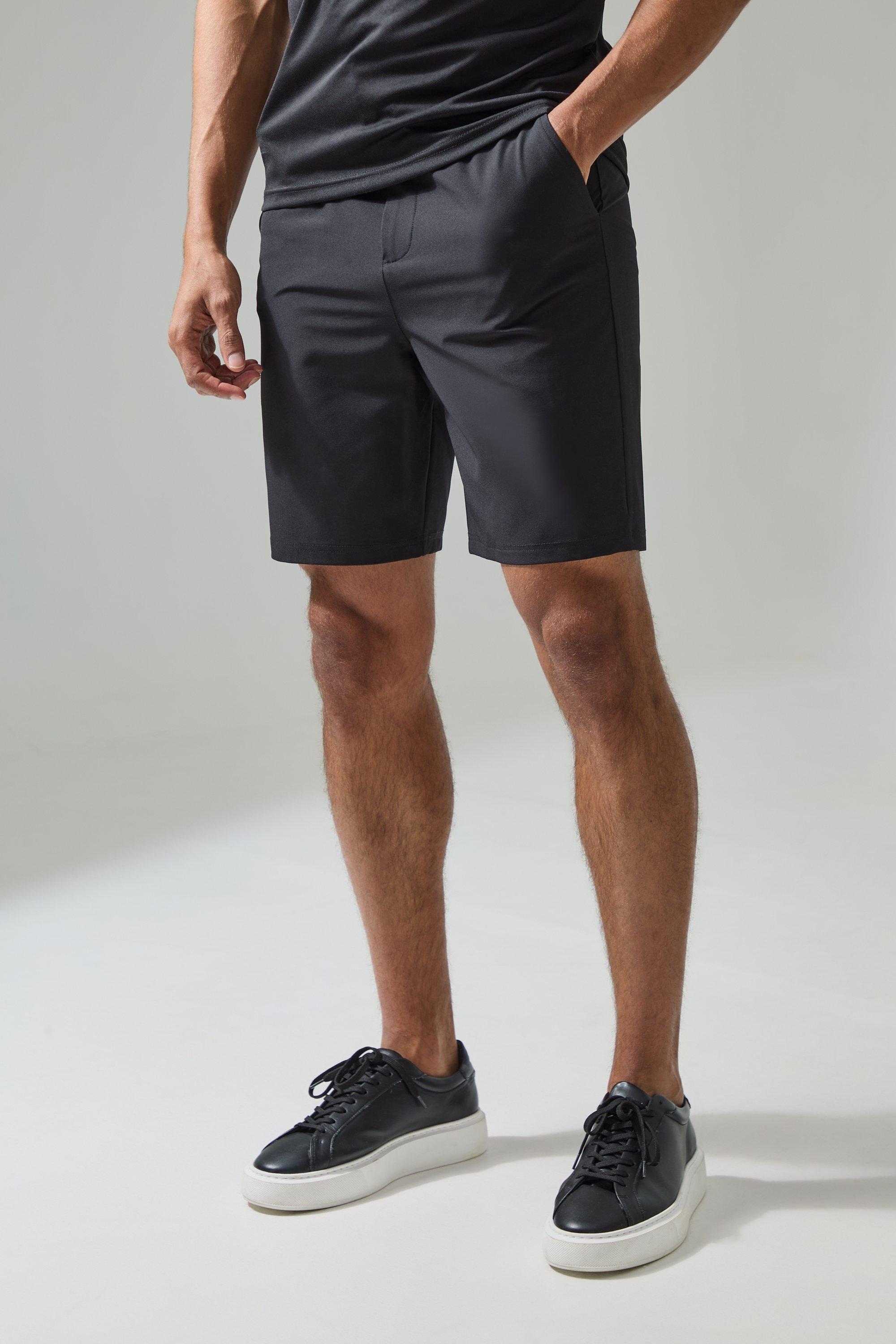 Man Active Golf 8.5inch Short | boohooMAN USA Product Image