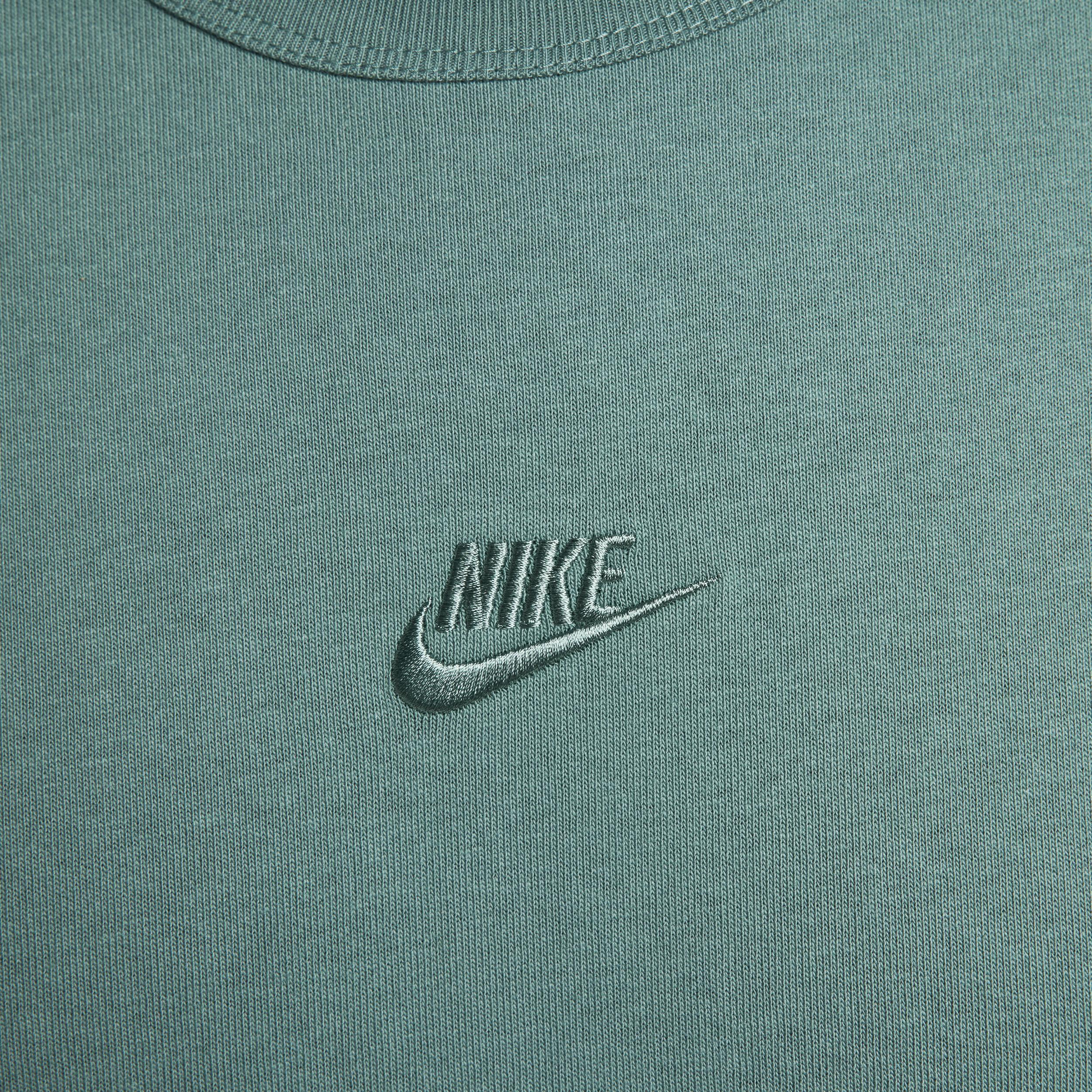 Men's Nike Sportswear Premium Essentials Long-Sleeve T-Shirt Product Image