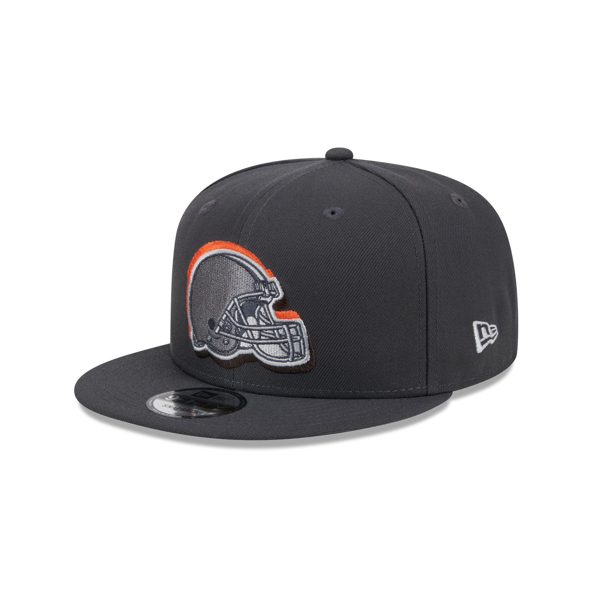 Philadelphia Eagles Basic Black on Black 9FIFTY Snapback Hat Male Product Image