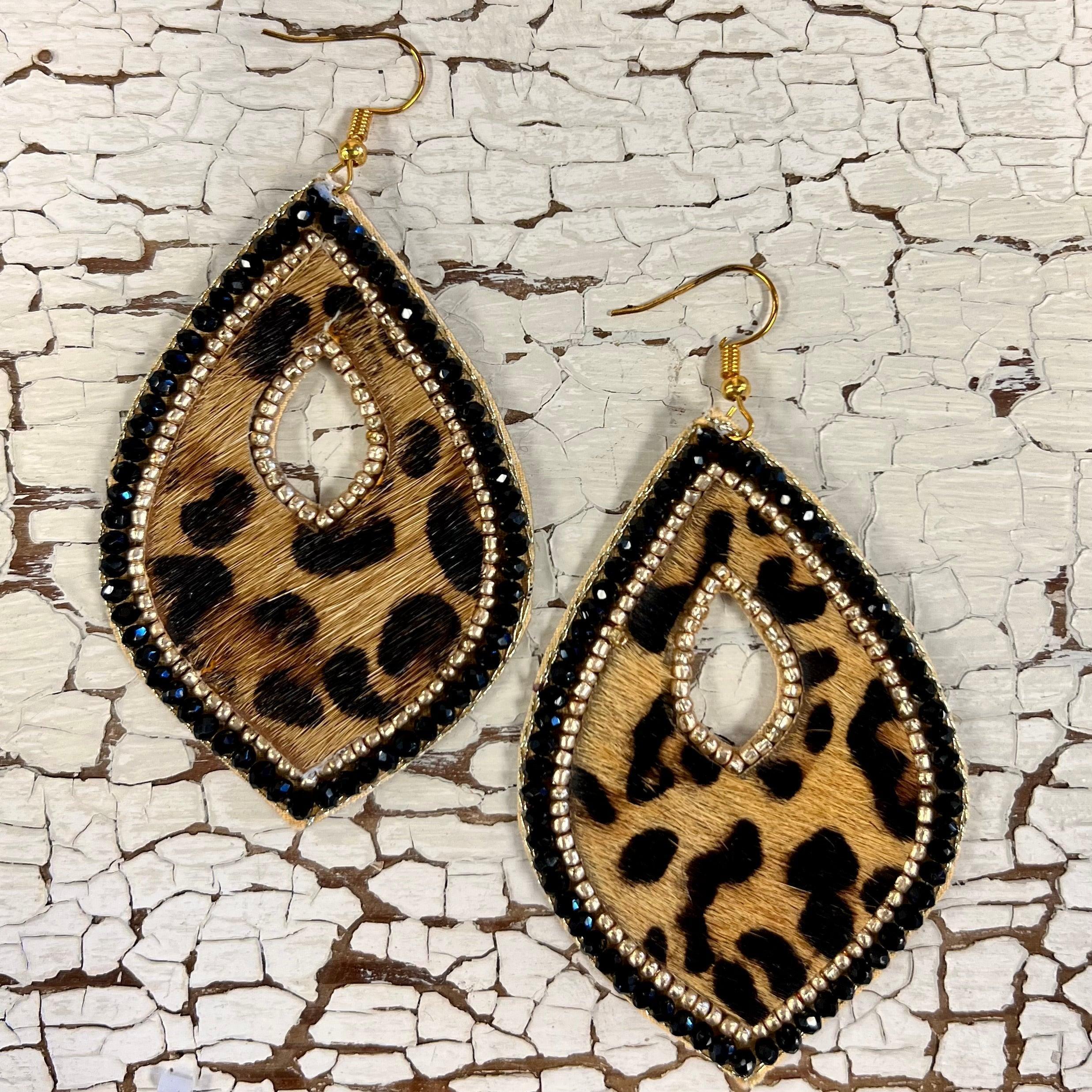 Hear Me Roar Leopard Water Drop Earrings Product Image