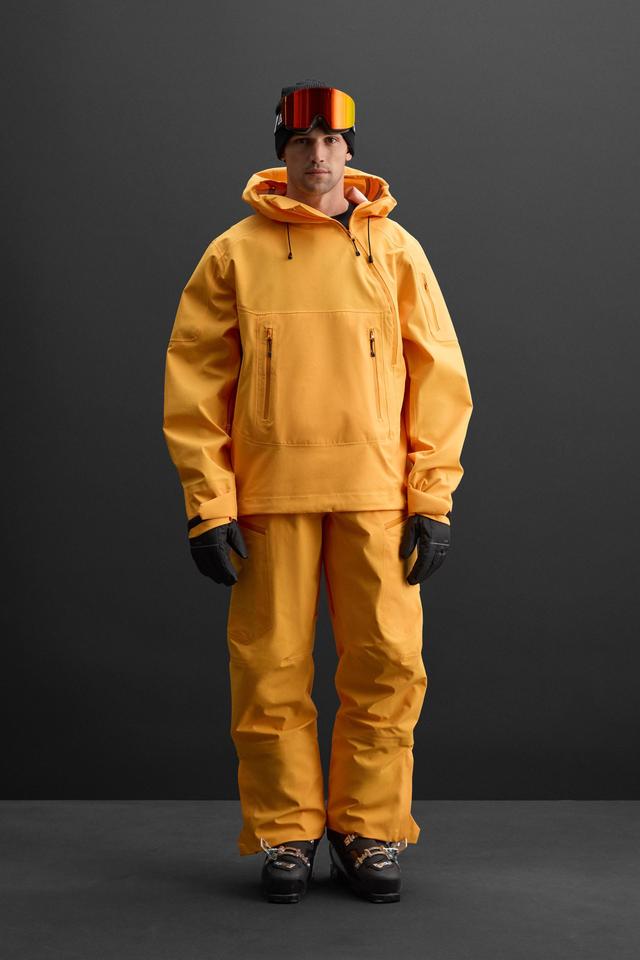 WATERPROOF SKI PARKA WITH POUCH POCKET Product Image