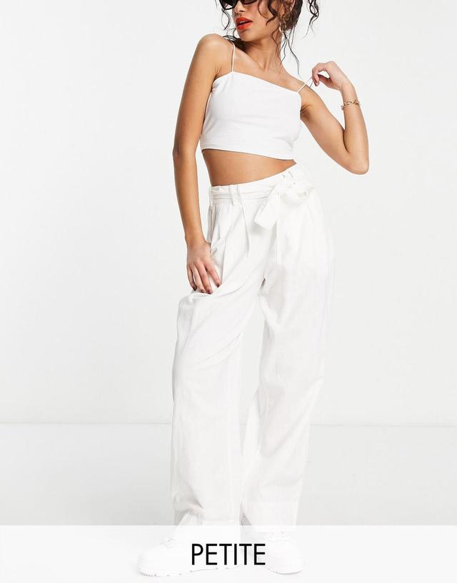 Vila Petite linen touch wide leg pants in white Product Image