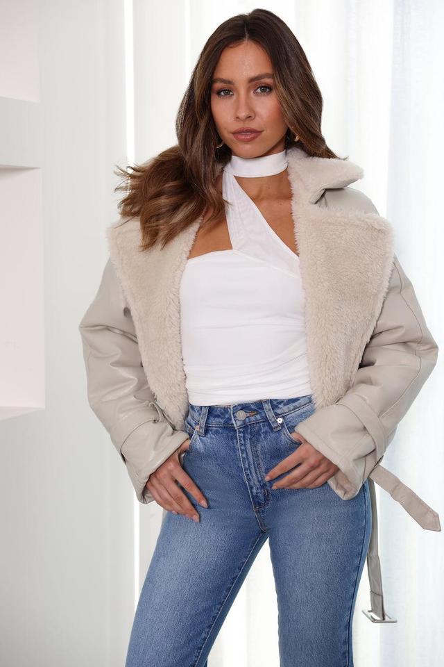 Off Duty Jacket Cream Product Image