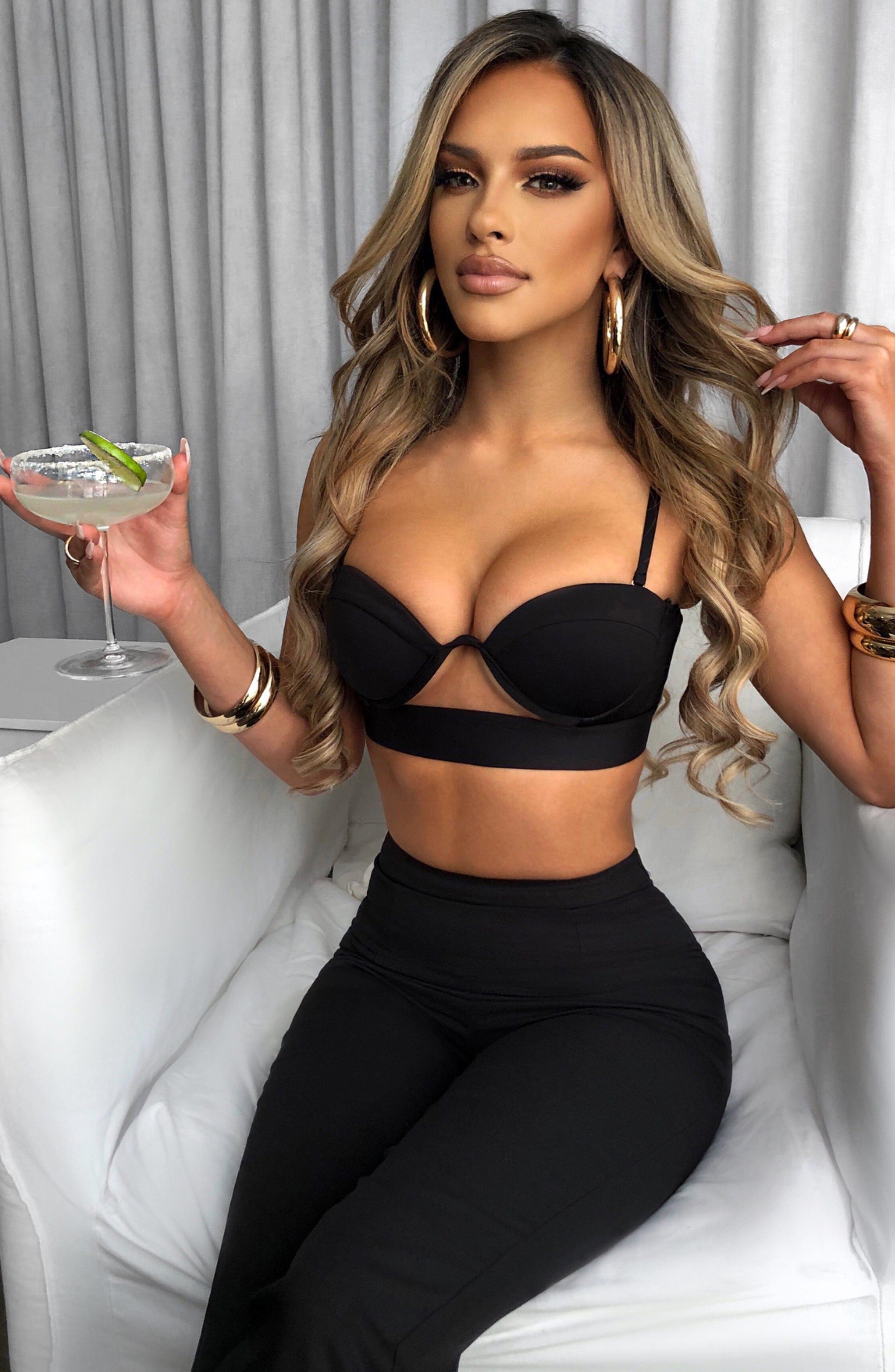 Brienna Top - Black Product Image