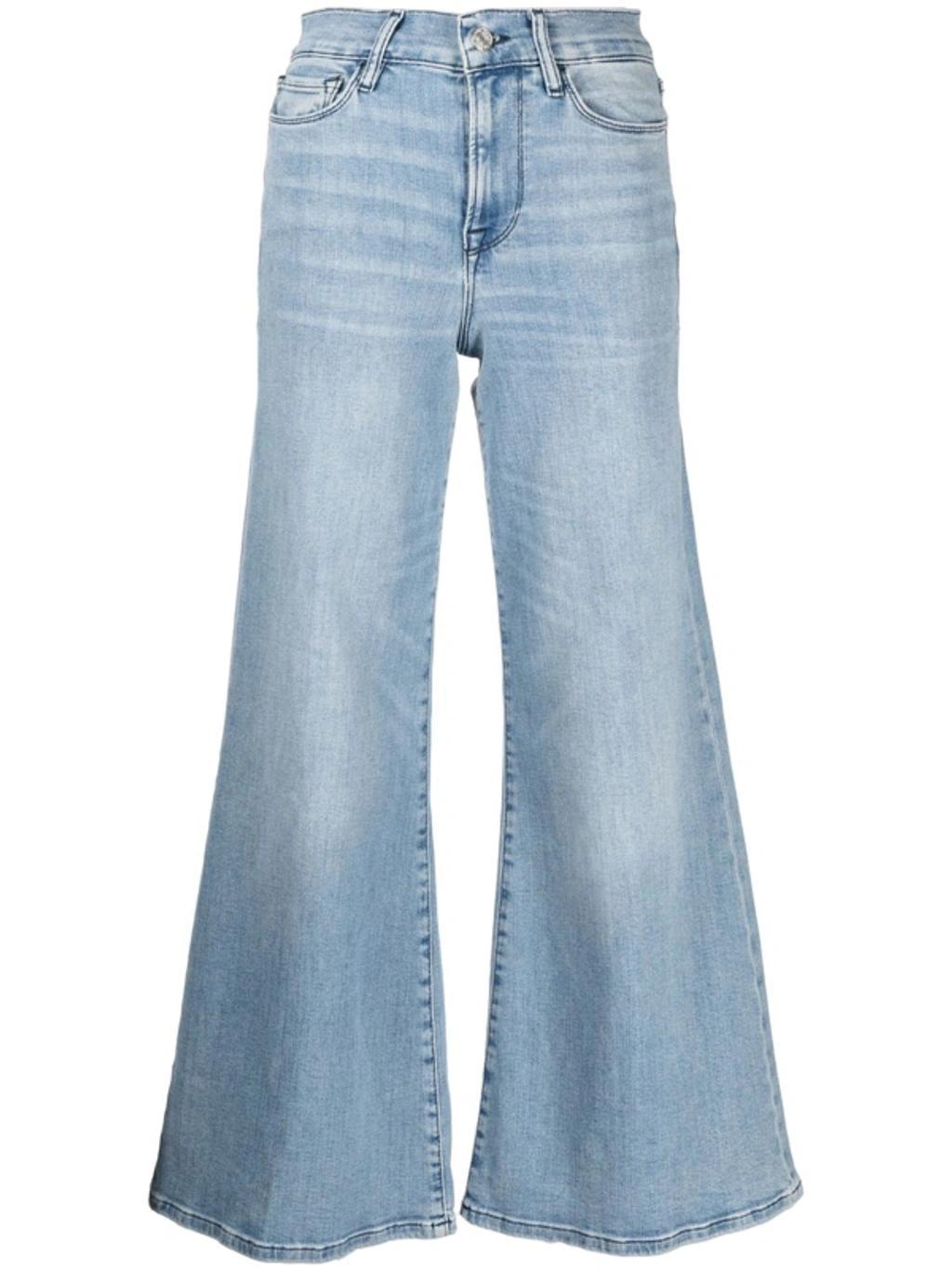 Le High Flared Jeans In Blue Product Image