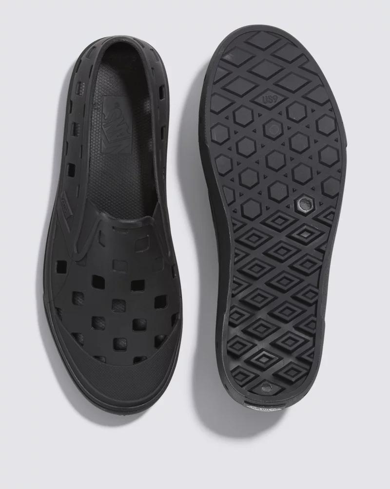 MTE Slip-On TRK Shoe Product Image