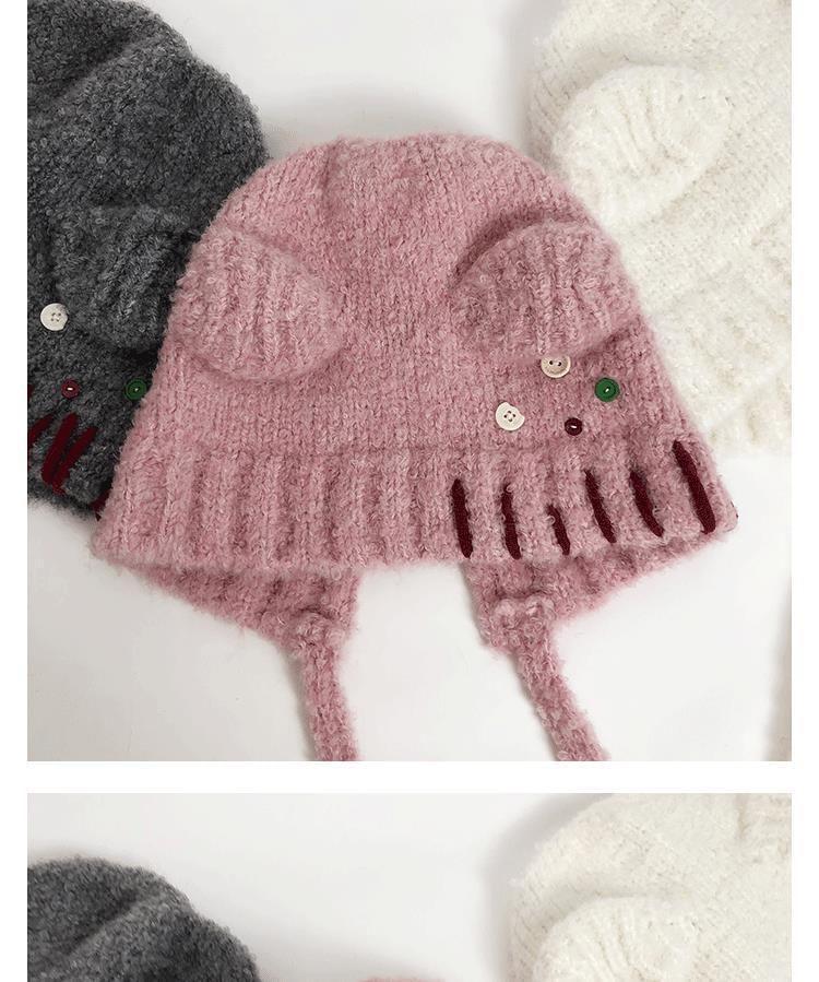 Buttoned Contrast Stitching Knit Hat Product Image