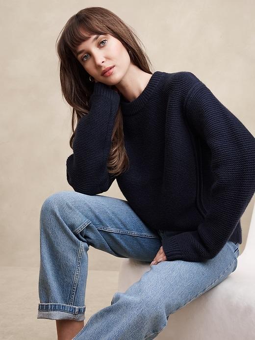 Textured Stitch Pullover Sweater Product Image