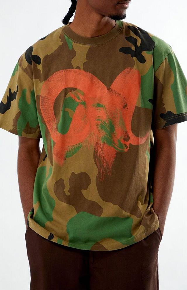 Men's Washed Camo Animal T-Shirt Product Image