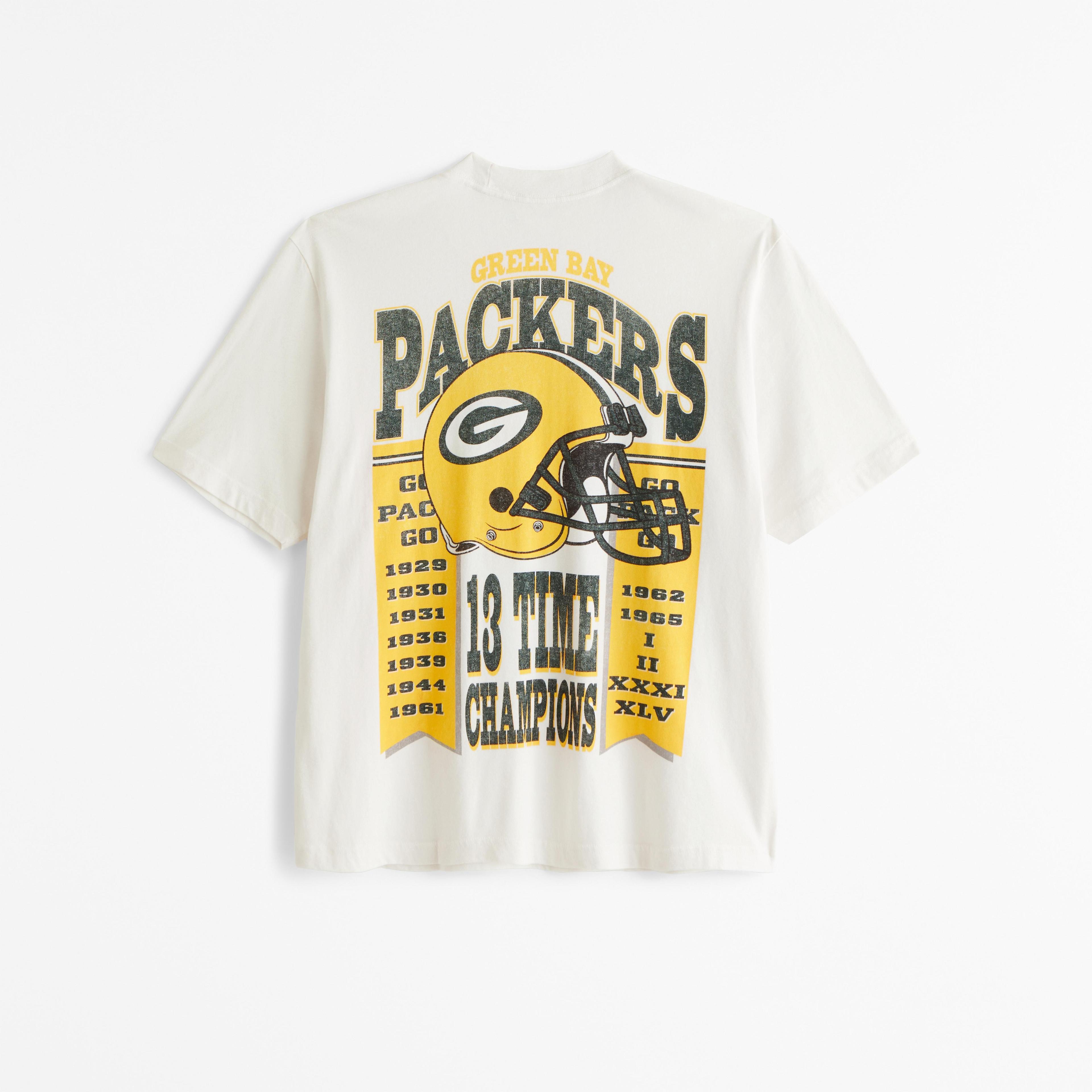 Green Bay Packers Vintage-Inspired Graphic Tee Product Image