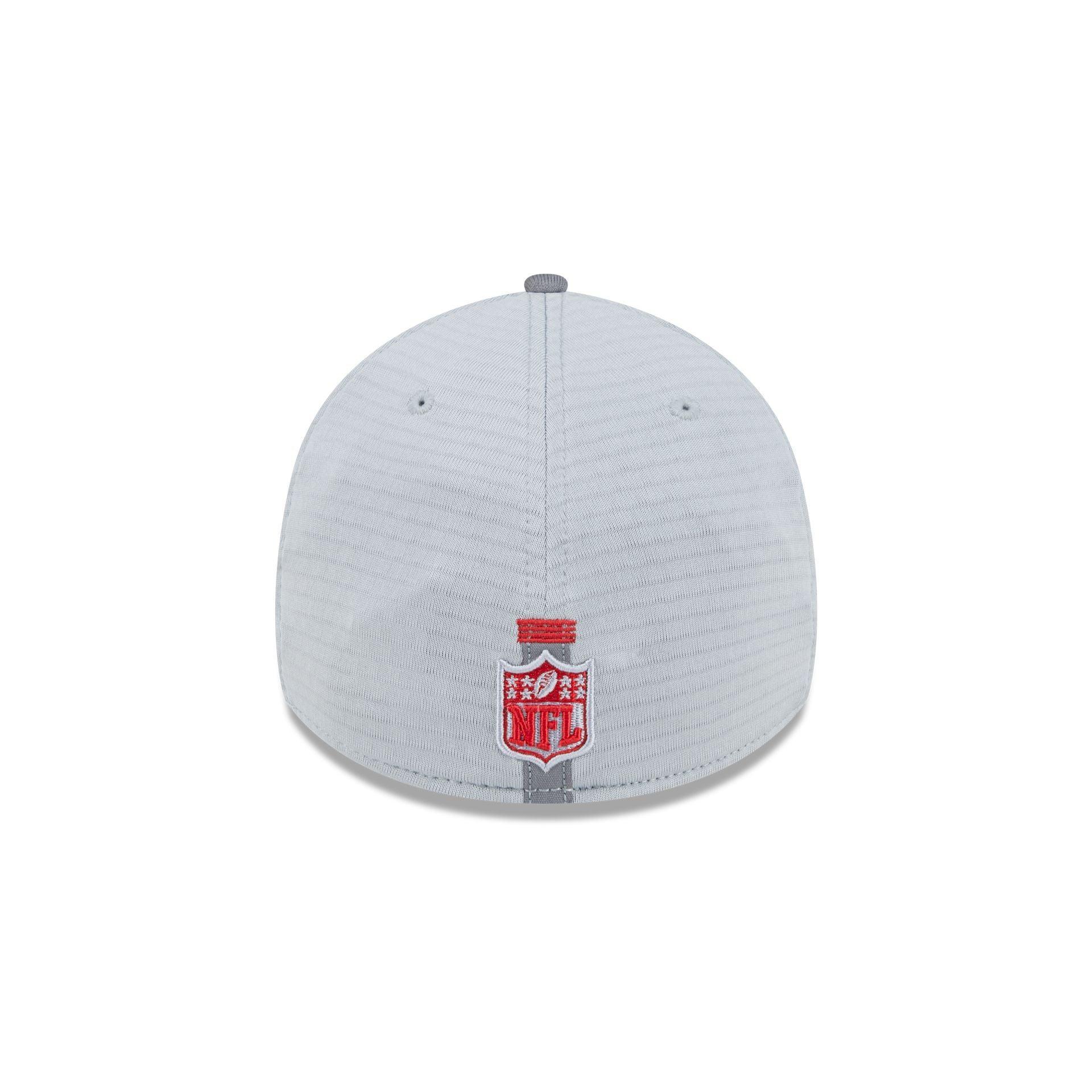 Buffalo Bills 2024 Training Gray 39THIRTY Stretch Fit Hat Male Product Image