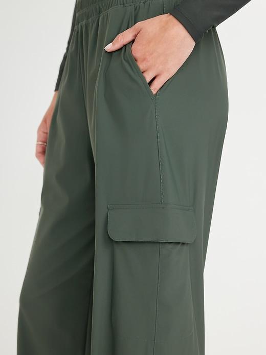 High-Waisted SleekTech Wide-Leg Cargo Pants Product Image