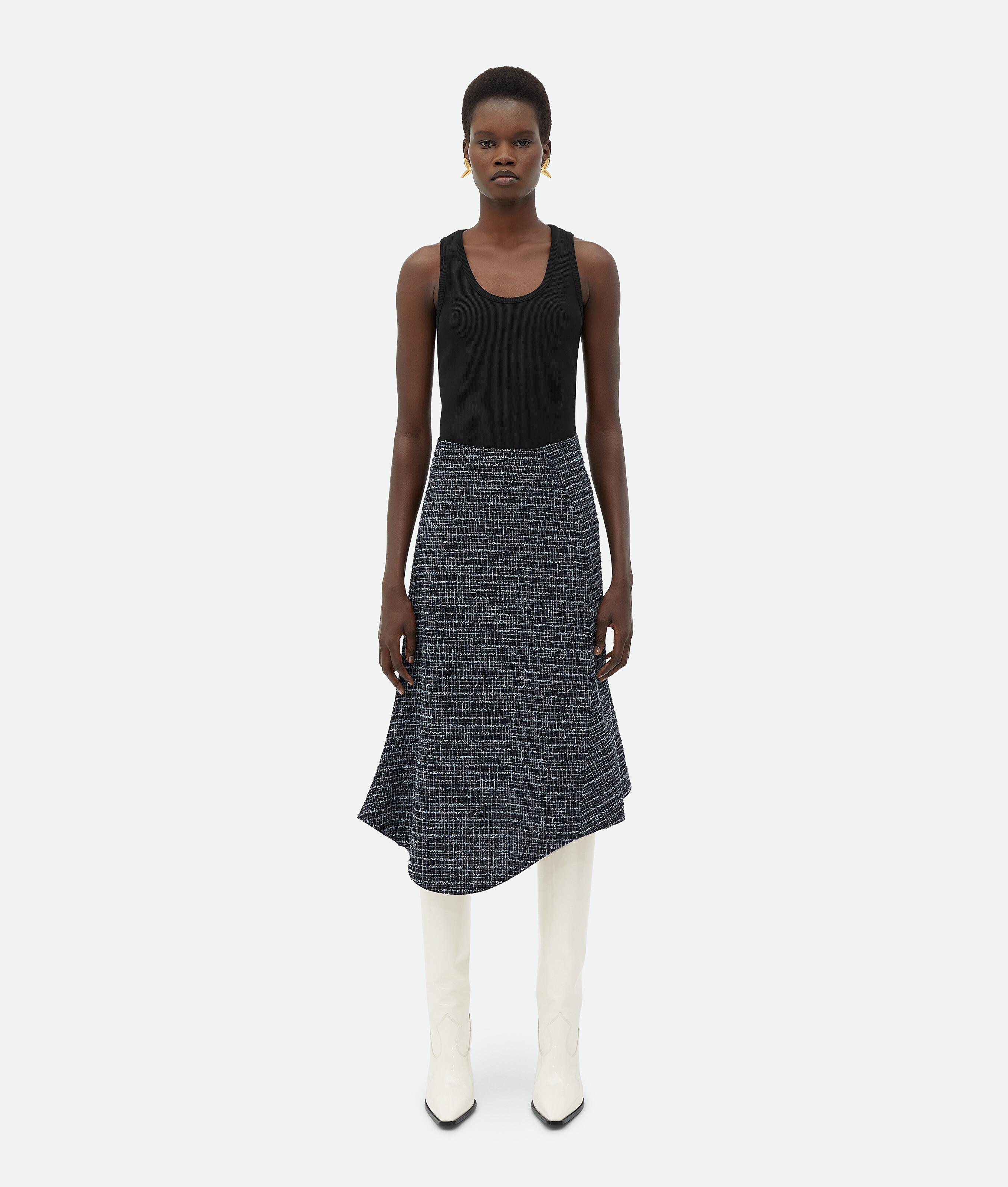 Women's Structured Tweed Skirt in Blue/black/navy product image