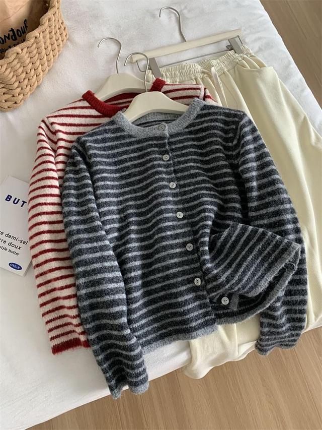 Round Neck Striped Cardigan Product Image