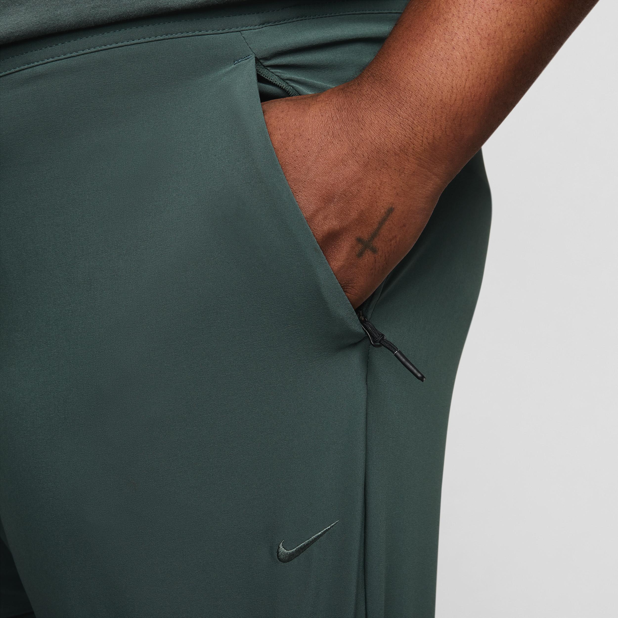 Nike Men's Unlimited Dri-FIT Tapered Leg Versatile Pants Product Image