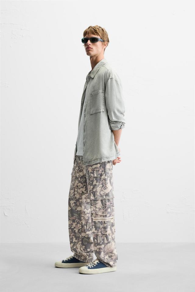 PRINTED DENIM CARGO PANTS Product Image