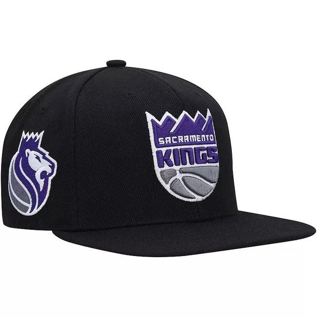 Mens Mitchell & Ness Black Sacramento Kings Side Core 2.0 Snapback Hat Product Image