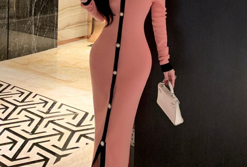 Long Sleeve Off Shoulder Two Tone Bodycon Midi Dress Product Image