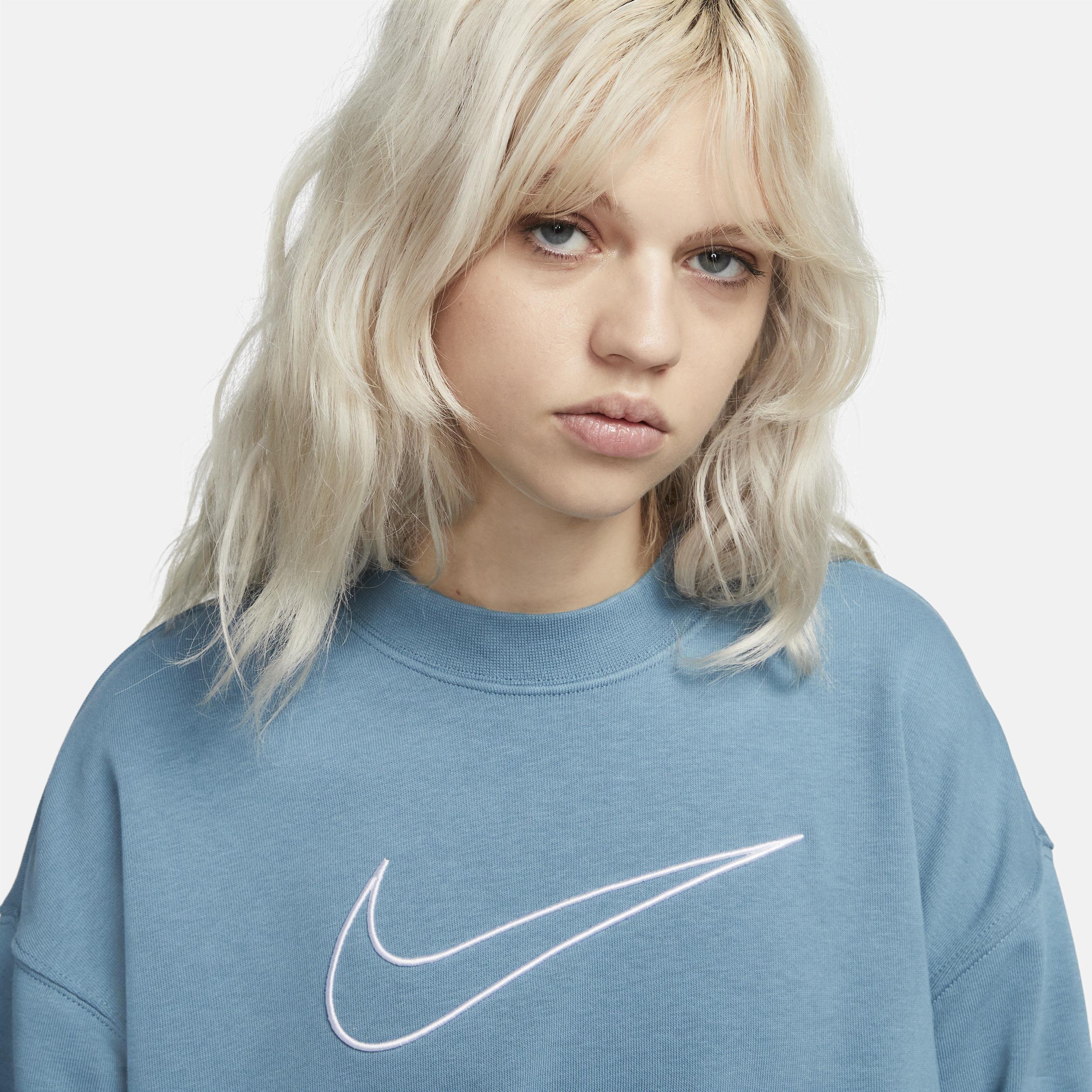 Nike Women's Dri-FIT Get Fit Graphic Crewneck Sweatshirt Product Image