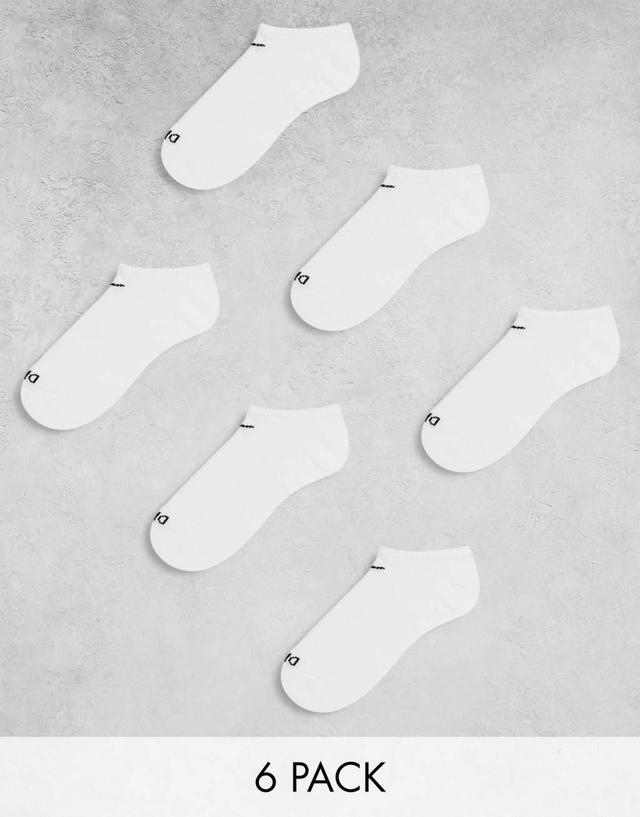 Nike Training Everyday Plus Cushioned 6-pack sneaker socks in white Product Image