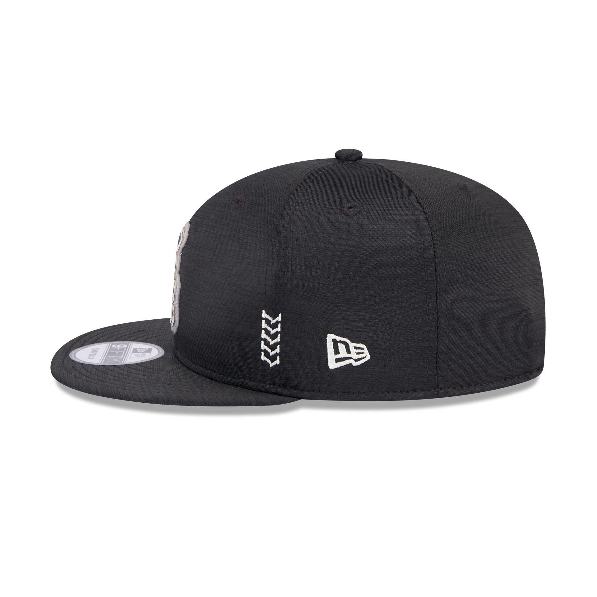 Chicago White Sox 2024 Clubhouse Alt 9FIFTY Snapback Hat Male Product Image