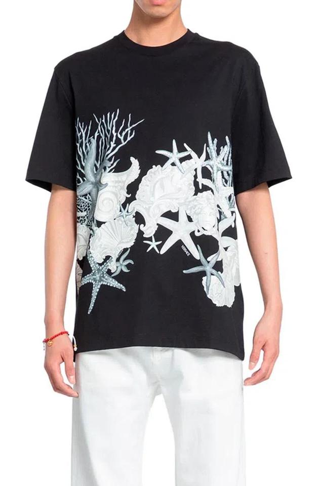 Graphic-print Cotton T-shirt In Black Product Image