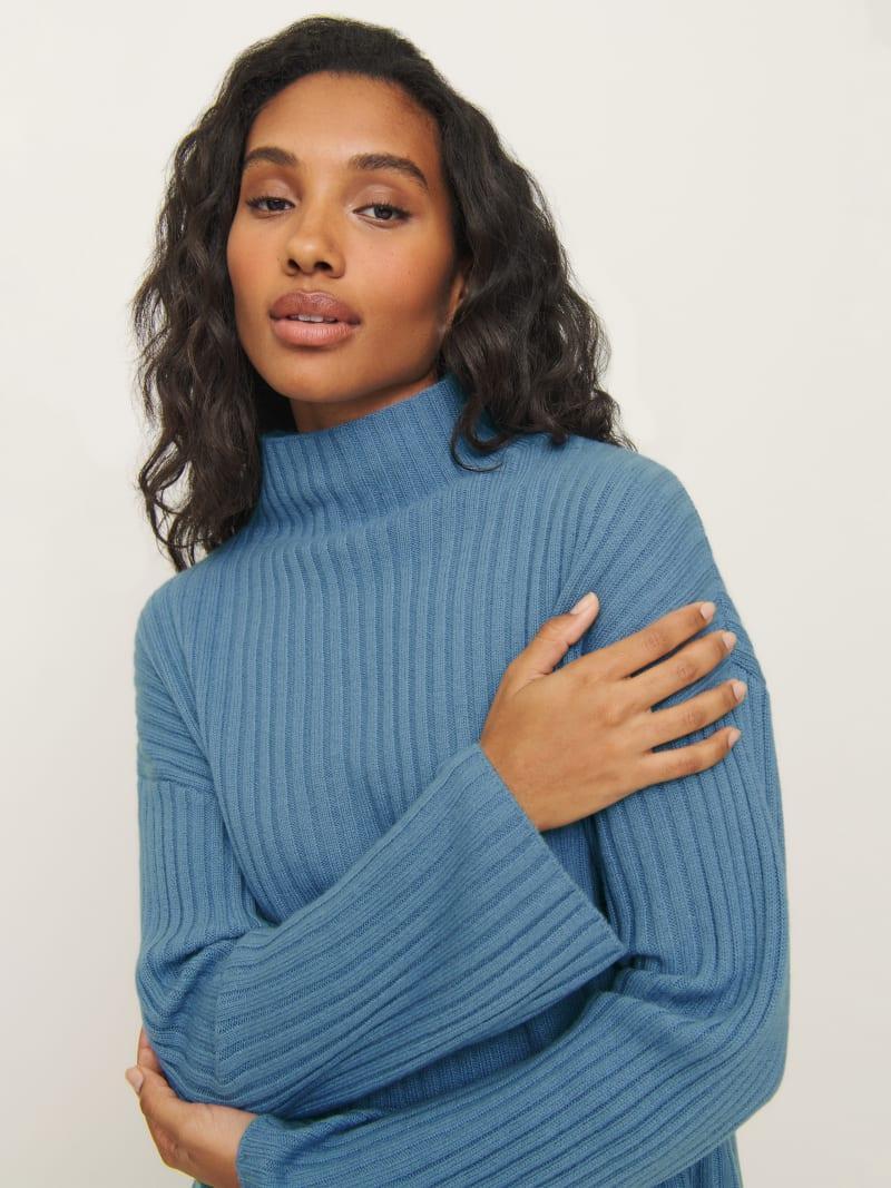 Lawson Oversized Cashmere Turtleneck Product Image