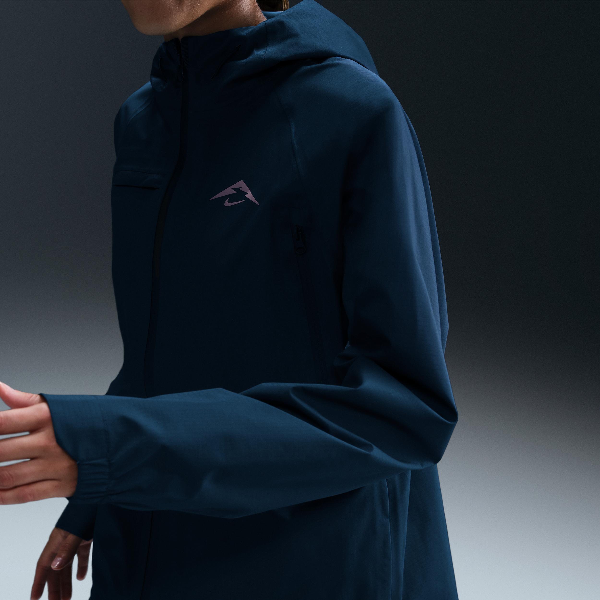 Nike Trail Women's Storm-FIT ADV Running Jacket Product Image