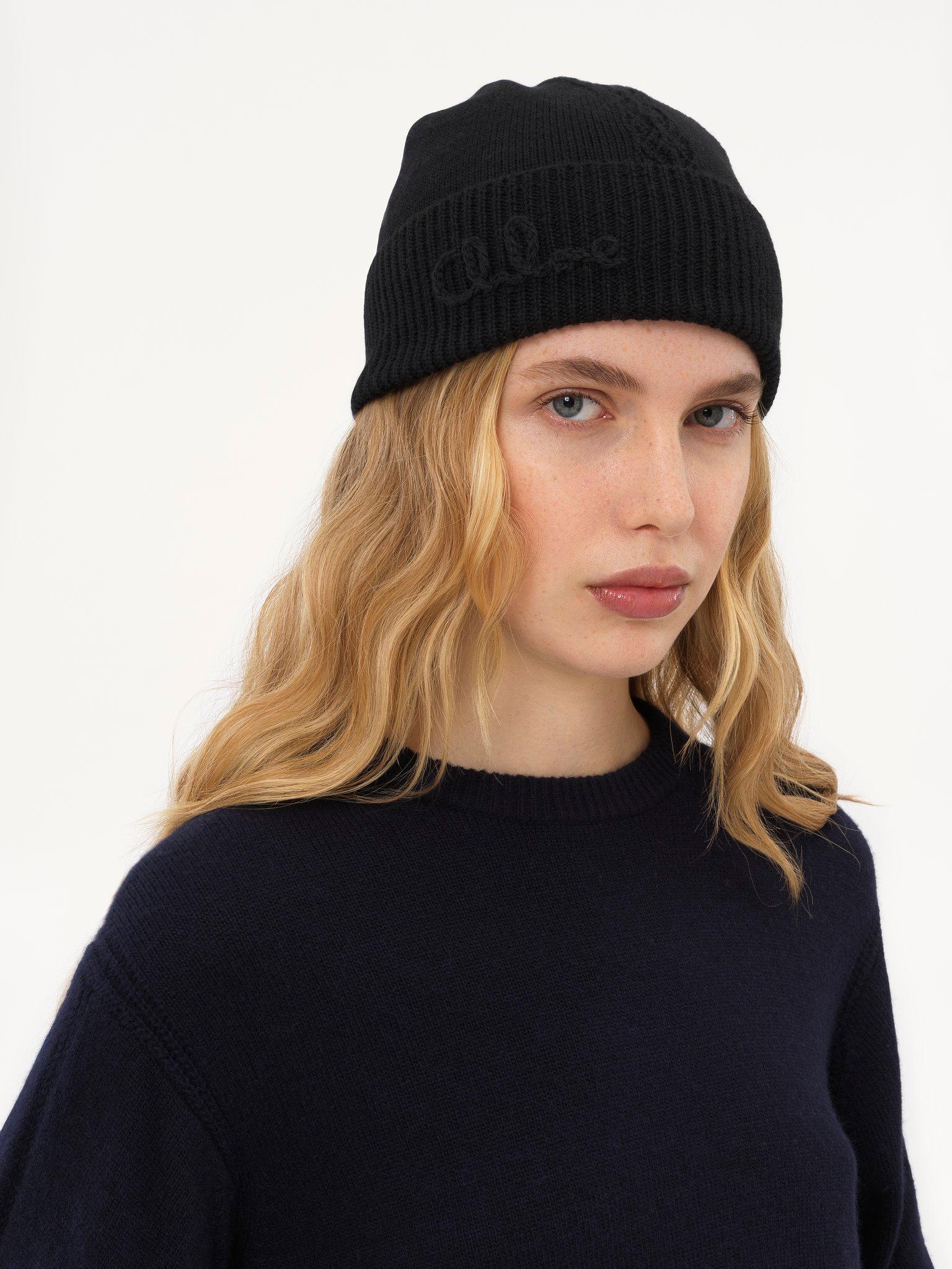 The Chloé Lace Knit beanie in wool & lace jacquard Product Image