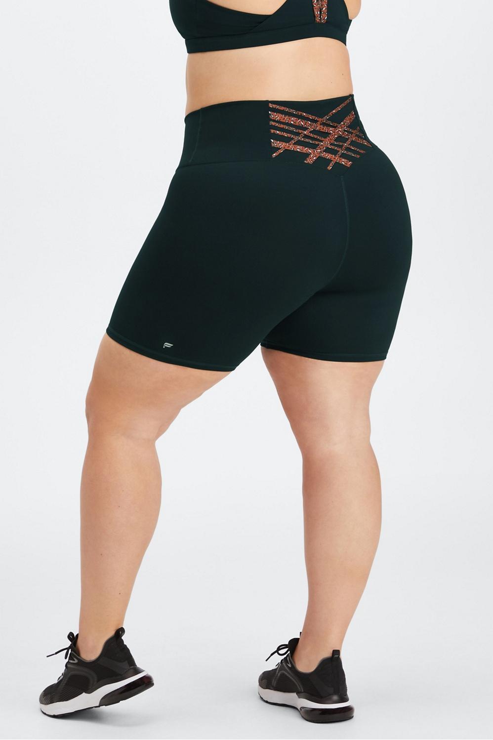 Fabletics Boost 6 Short Womens Black/Burnt Ochre Wavy Leo Size XXS Product Image