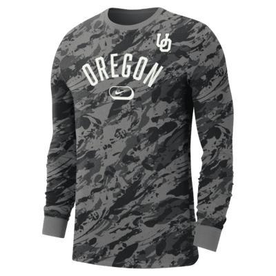 Oregon Men's Nike College Crew-Neck Long-Sleeve T-Shirt Product Image