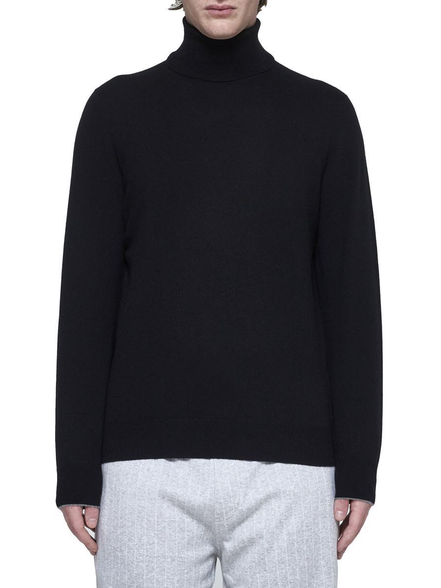 Sweater In Black Product Image