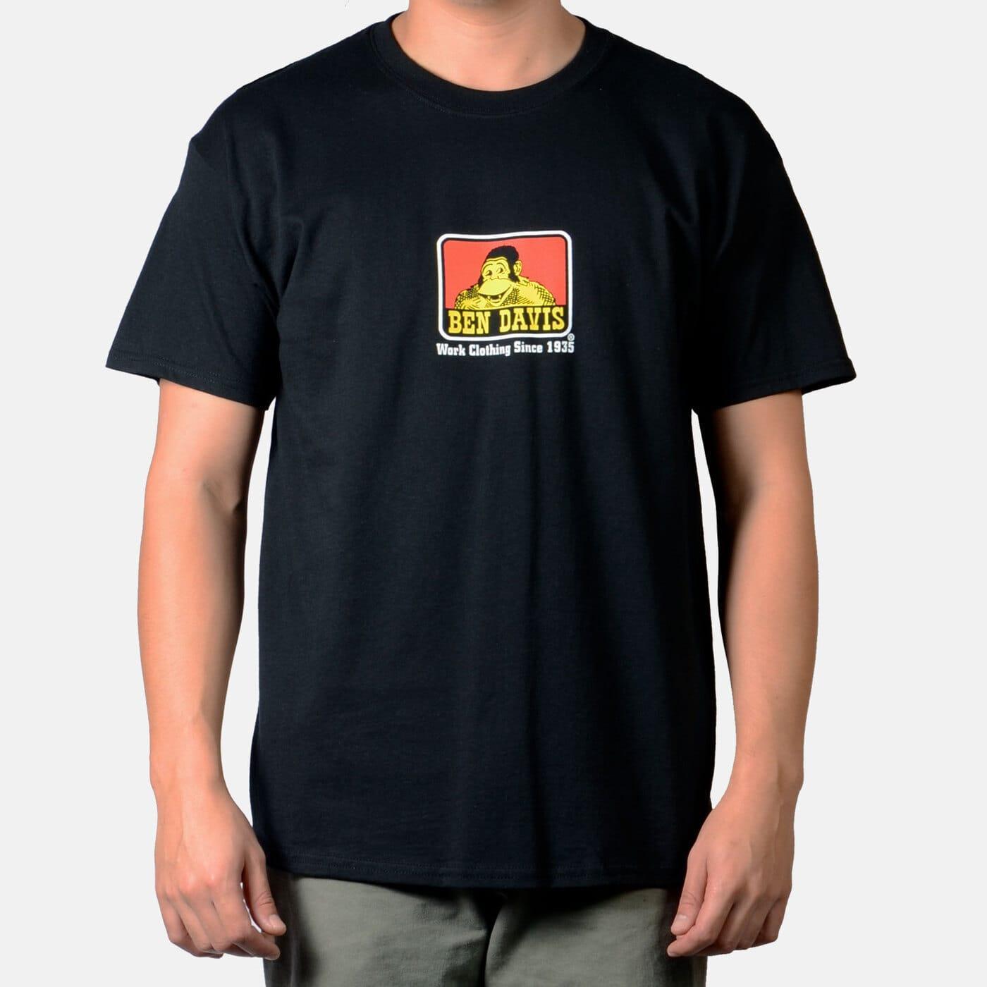 Classic Logo T-Shirt - Black Product Image