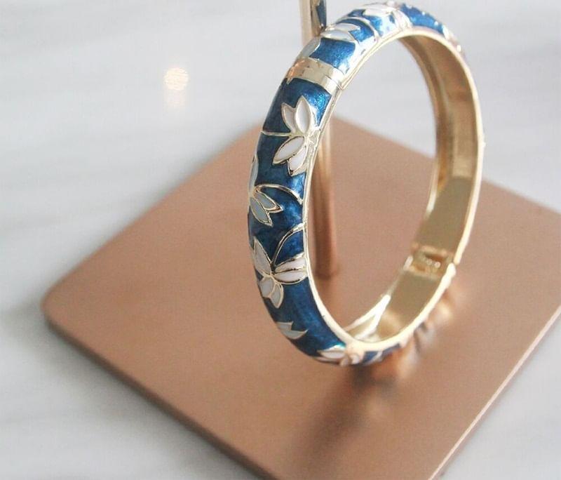 Metal Floral Bangle Product Image