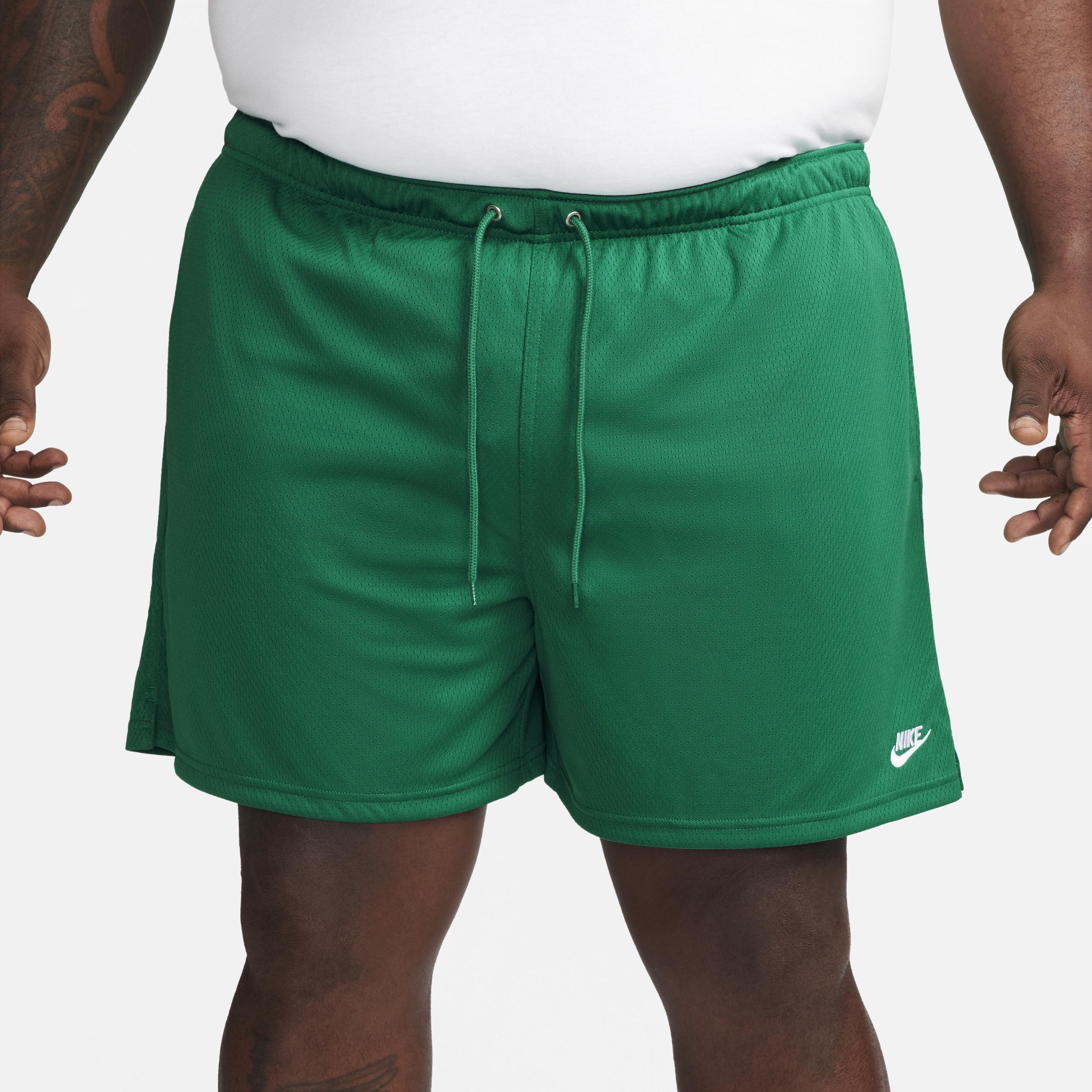 Nike Men's Club Mesh Flow Shorts Product Image