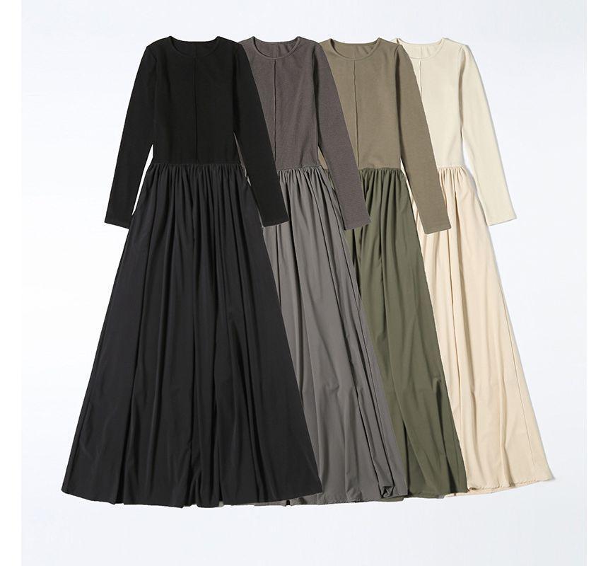 Long-Sleeve Crew Neck Maxi A-Line Dress Product Image