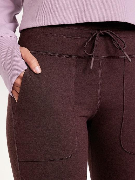 Extra High-Waisted CloudComfy 7/8 Leggings Product Image