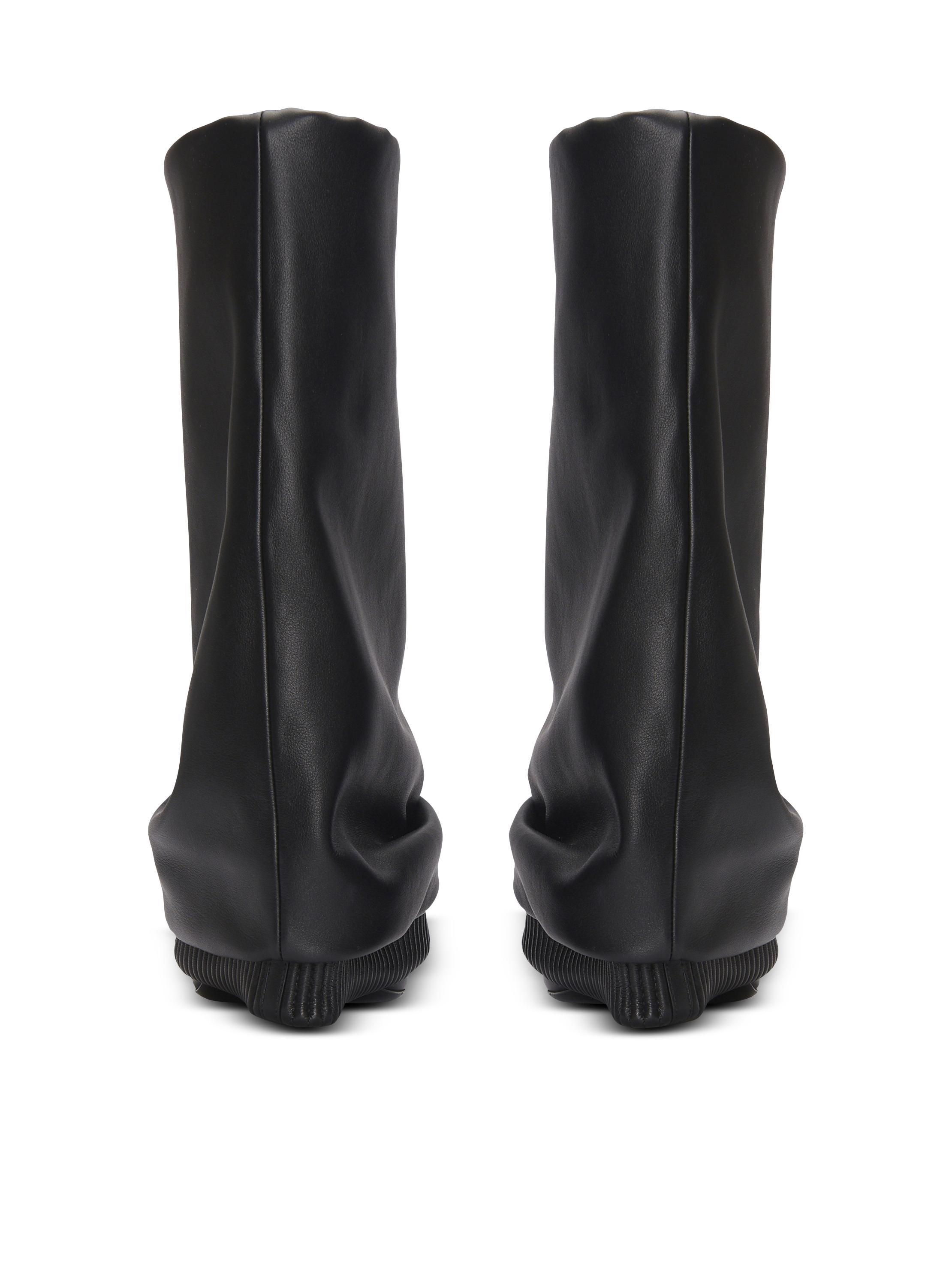 Calfskin trouser boots Product Image