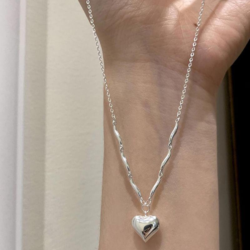 Heart Pendant Alloy Choker Product Image