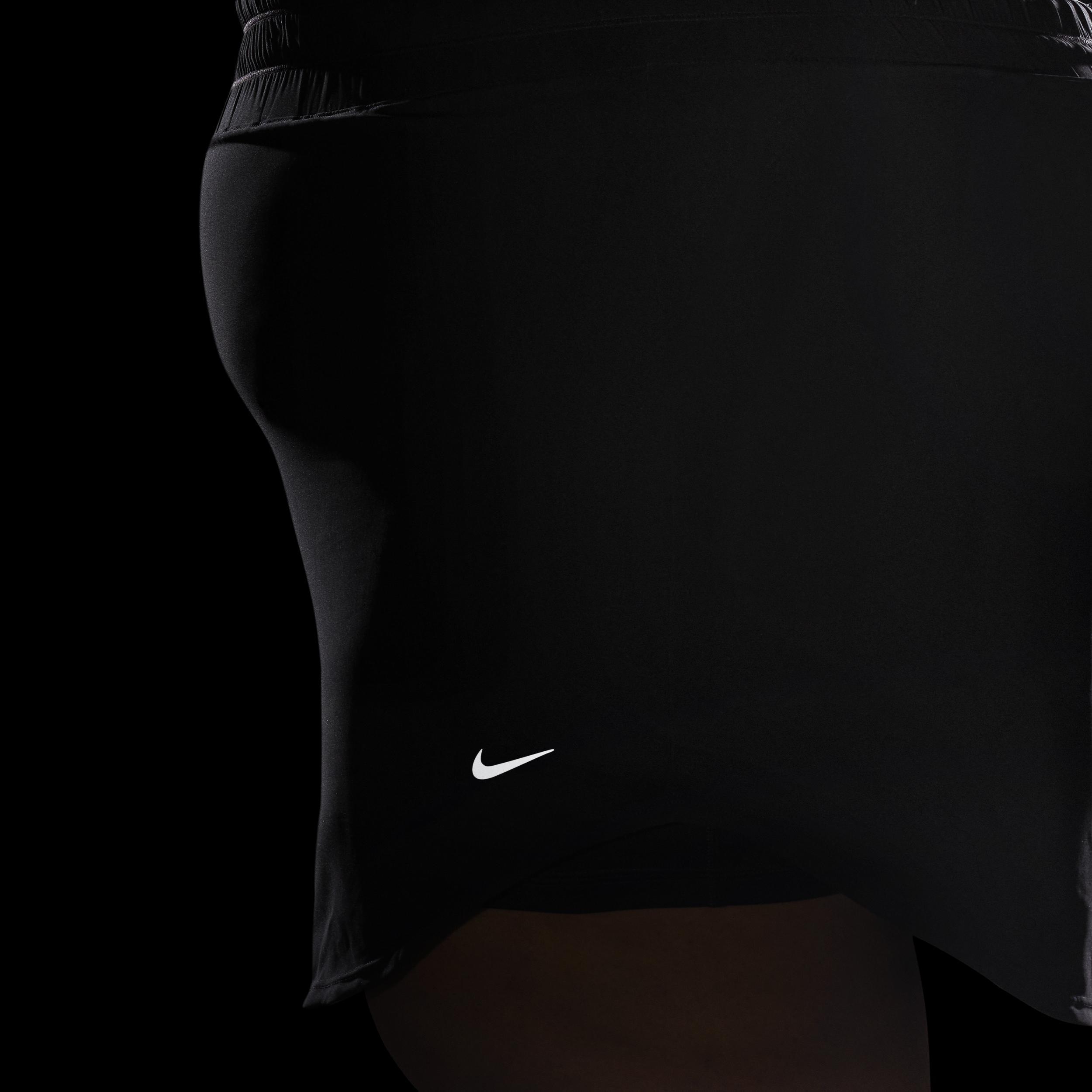 Nike One Women's Dri-FIT Ultra High-Waisted Skort (Plus Size) Product Image