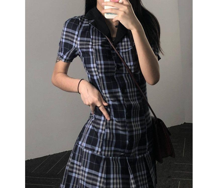 Short-Sleeve Contrast Collar Plaid Button-Up Mini A-Line Dress Product Image