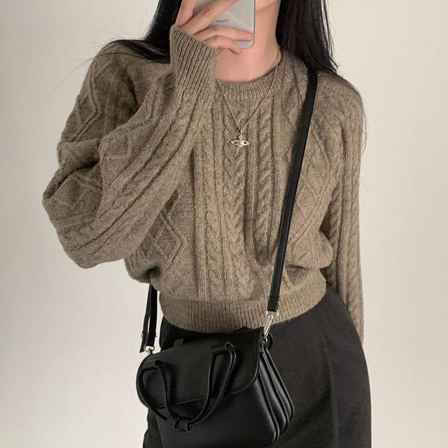 Round Neck Plain Cable Knit Crop Sweater Product Image