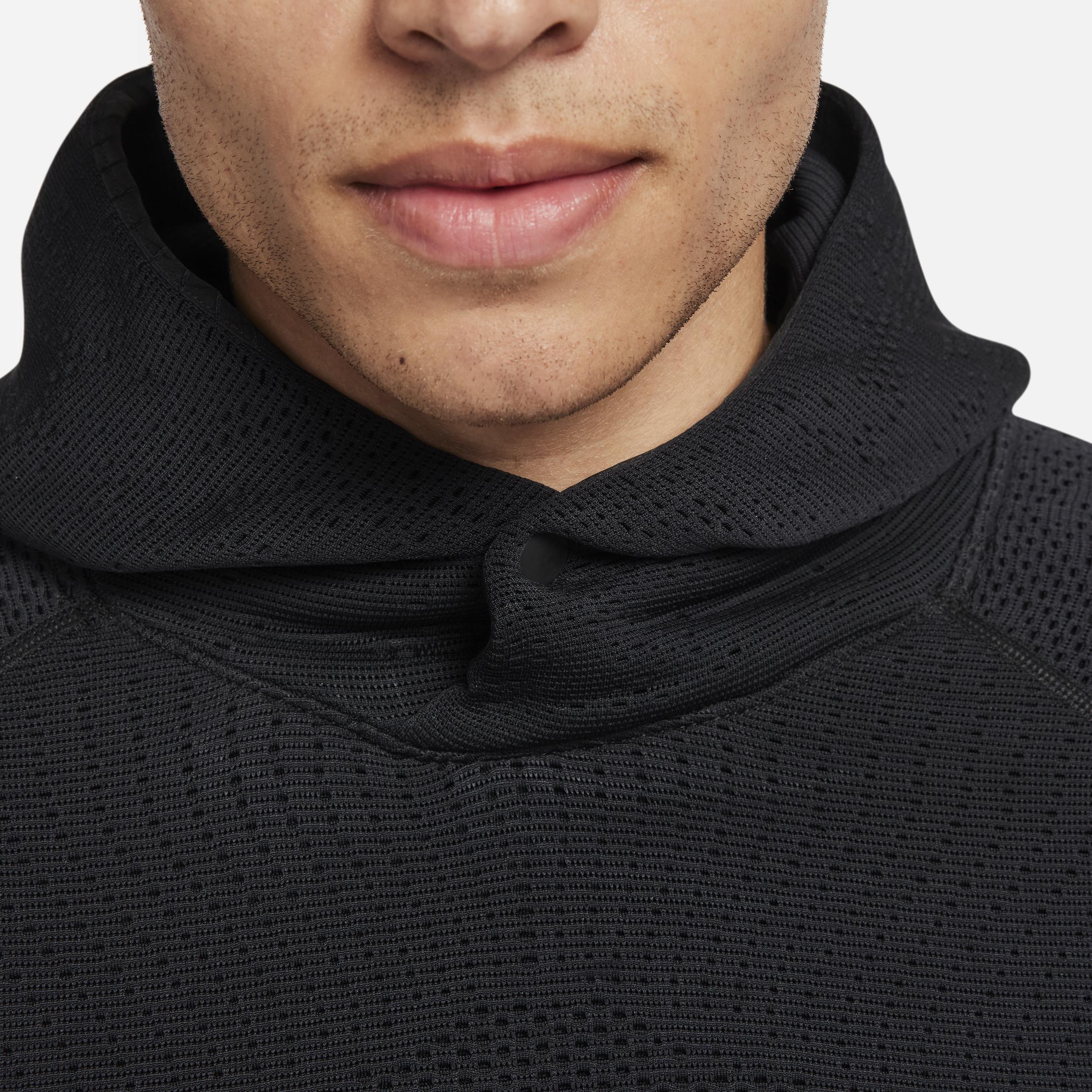 Nike Men's Therma-FIT ADV A.P.S. Hooded Versatile Top Product Image