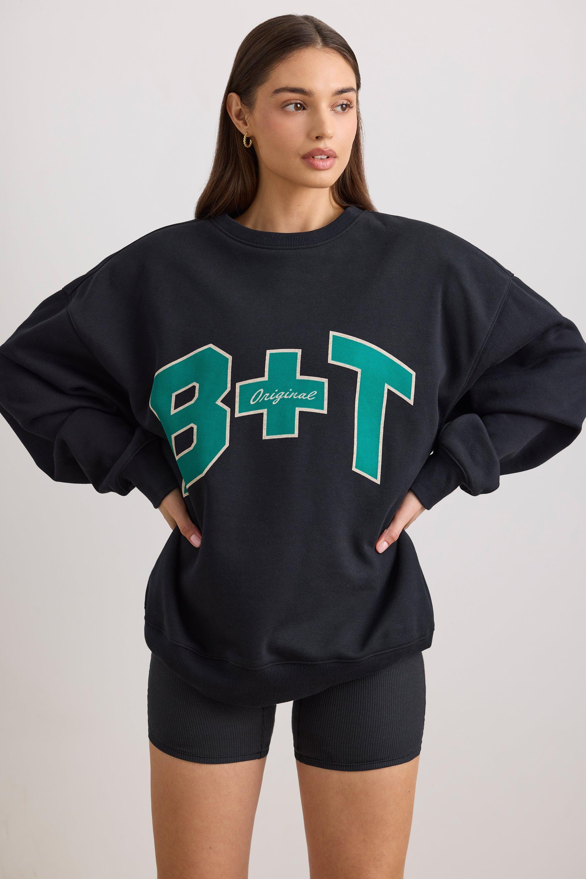 Oversized Crew Neck Sweatshirt in Black Female Product Image