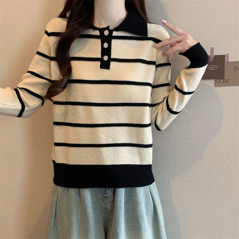 Long-Sleeve Striped Contrast Trim Knit Polo Shirt Product Image